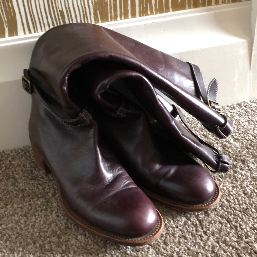 Brown knee high Chloe boots with heel 37